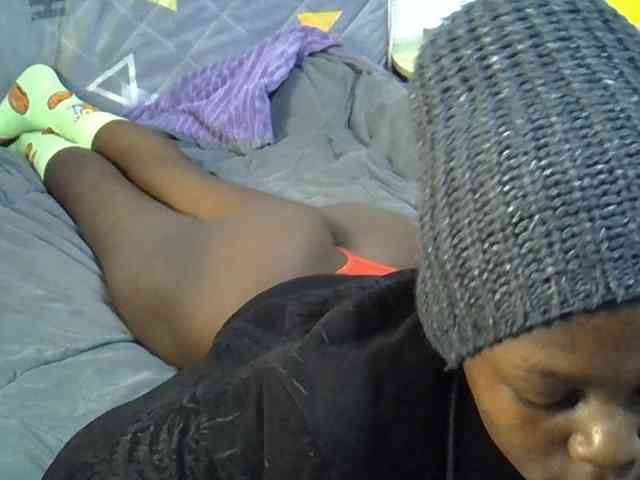 Sexybeiby1 webcam