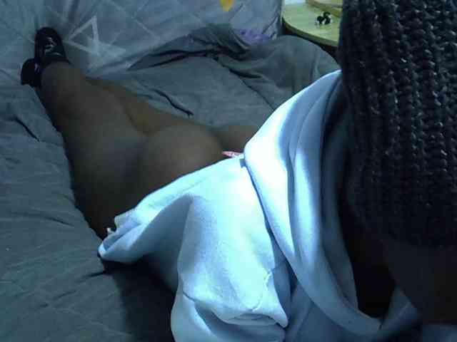 Sexybeiby1 webcam
