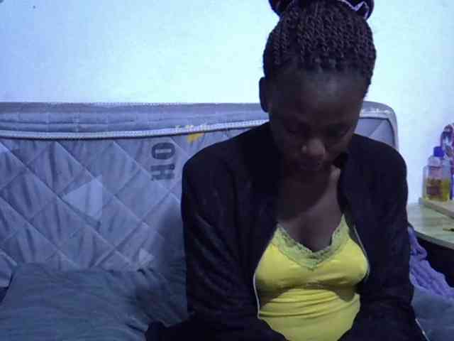 Sexybeiby1 webcam