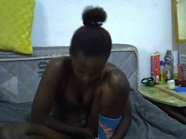 Sexybeiby1 webcam