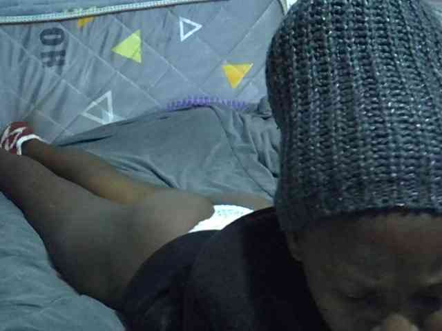 Sexybeiby1 webcam