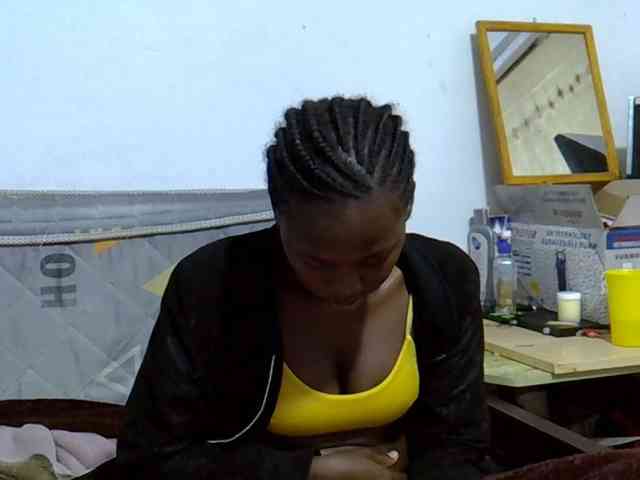 Sexybeiby1 webcam