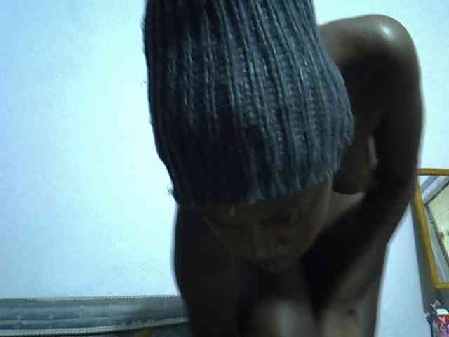 Sexybeiby1 webcam