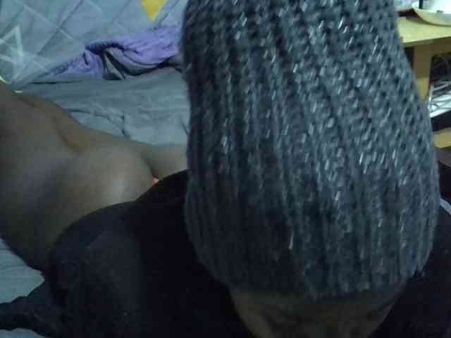 Sexybeiby1 webcam