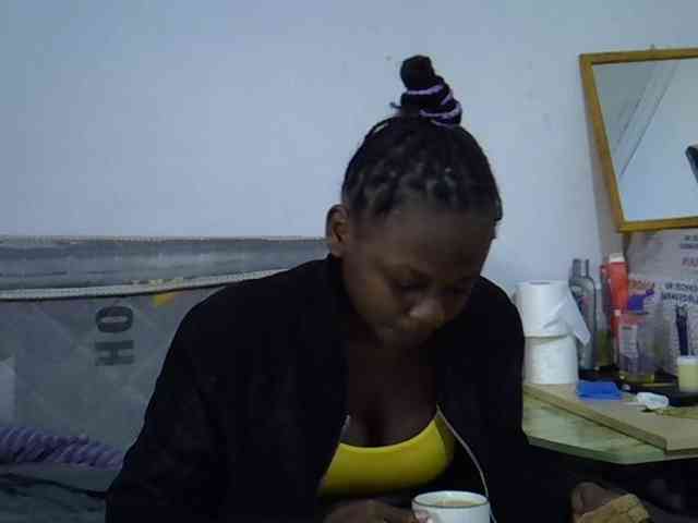 Sexybeiby1 webcam