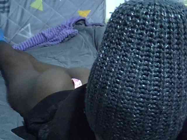 Sexybeiby1 webcam