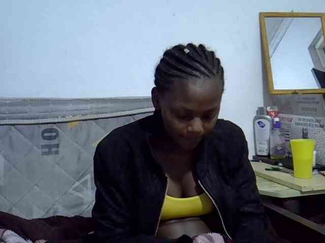 Sexybeiby1 webcam