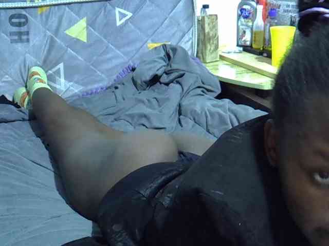 Sexybeiby1 webcam