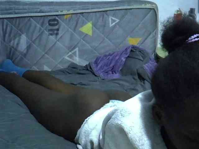 Sexybeiby1 webcam