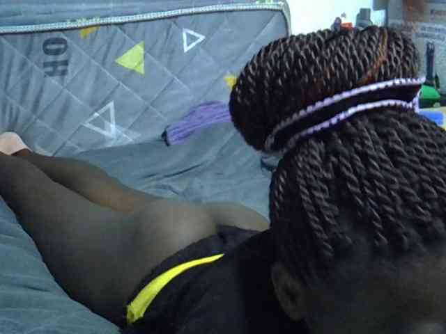 Sexybeiby1 webcam