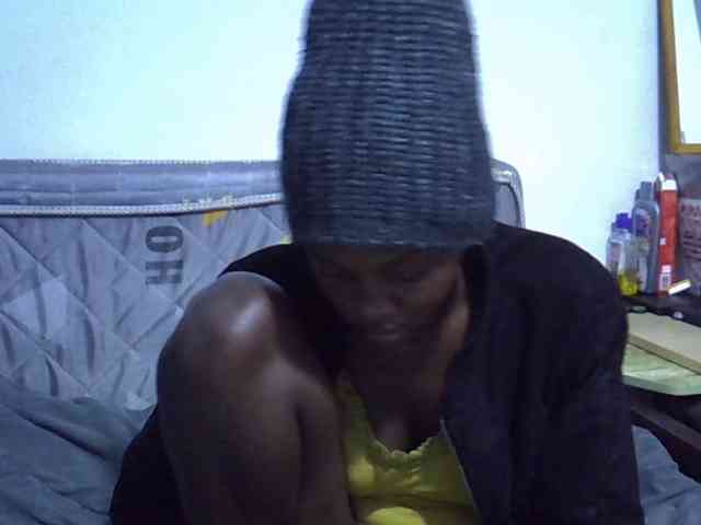 Sexybeiby1 webcam