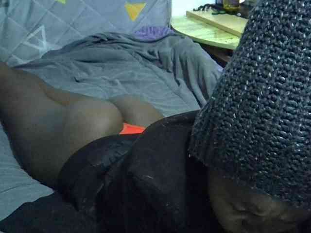 Sexybeiby1 webcam