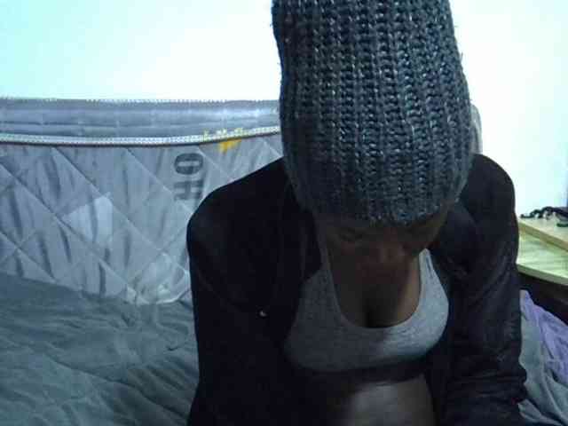 Sexybeiby1 webcam