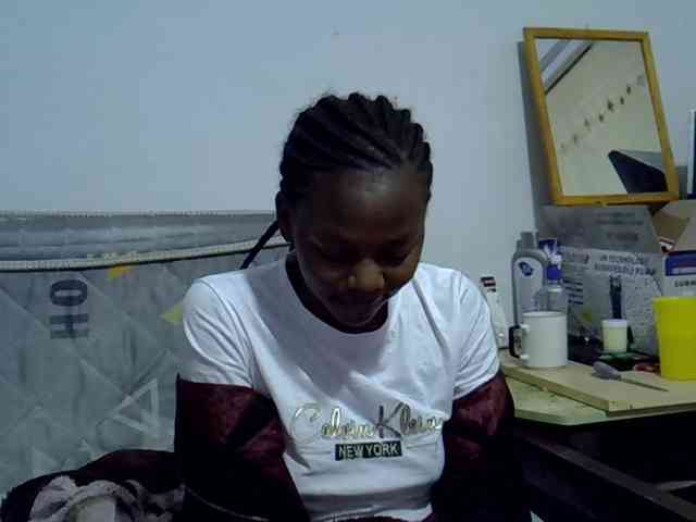 Sexybeiby1 webcam