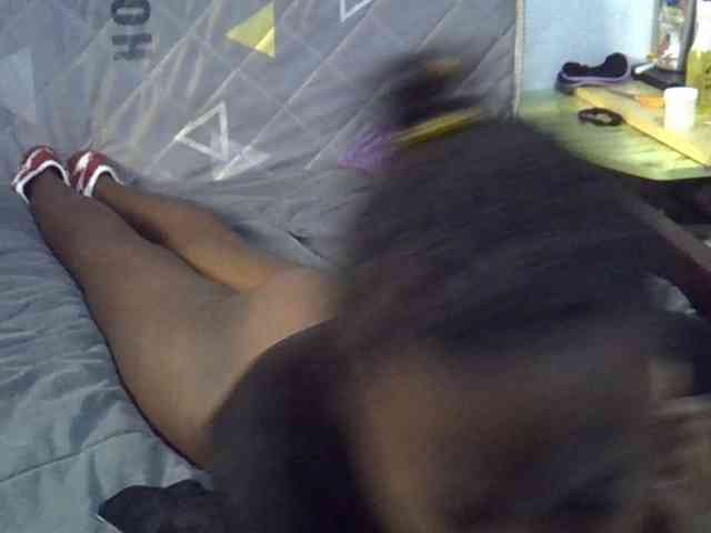 Sexybeiby1 webcam