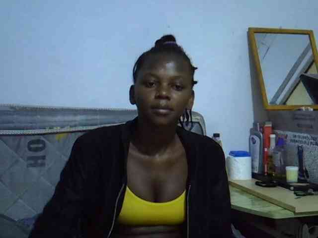 Sexybeiby1 webcam