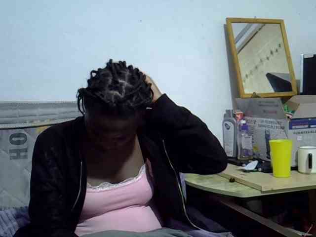 Sexybeiby1 webcam