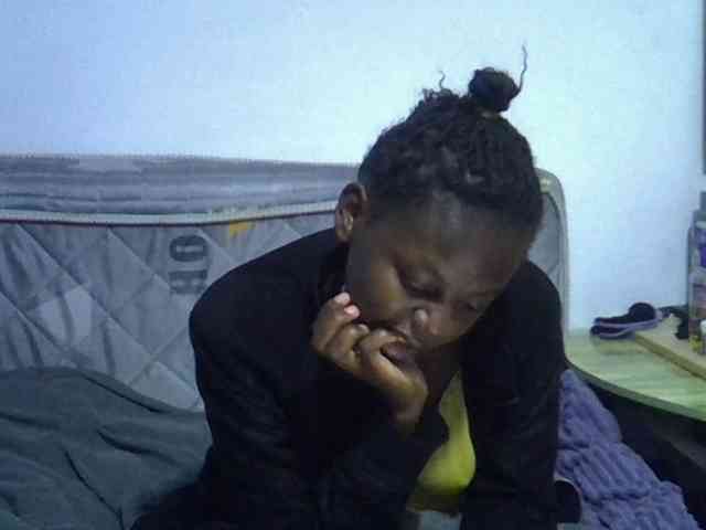 Sexybeiby1 webcam