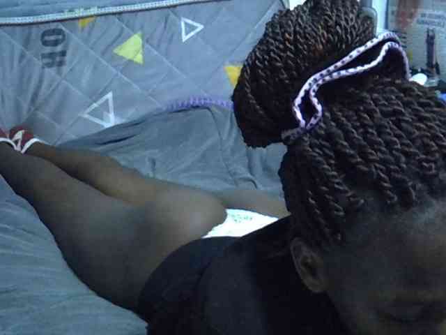 Sexybeiby1 webcam