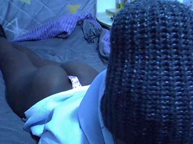 Sexybeiby1 webcam