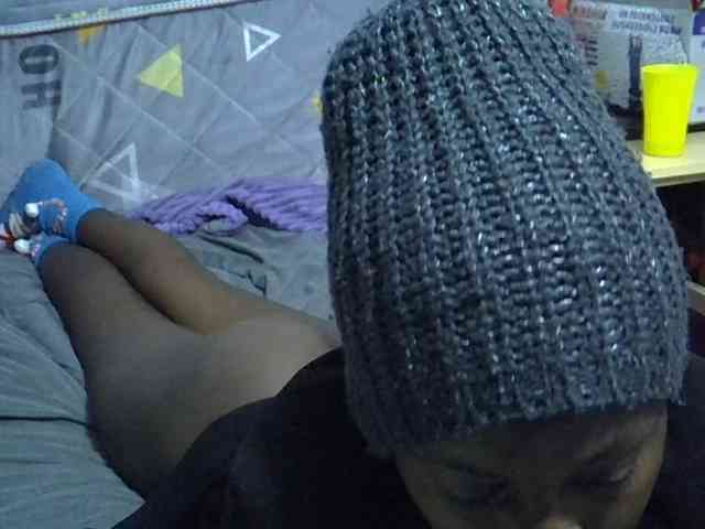 Sexybeiby1 webcam
