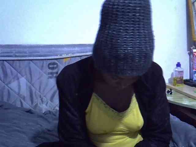 Sexybeiby1 webcam