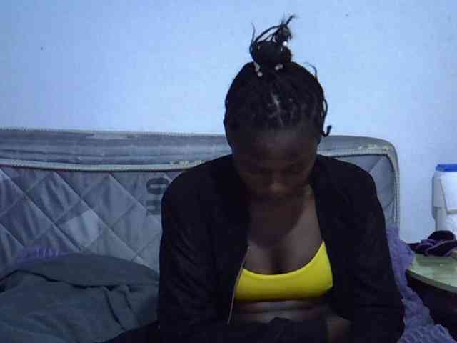 Sexybeiby1 webcam