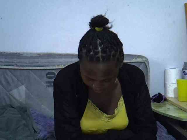 Sexybeiby1 webcam