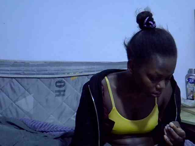 Sexybeiby1 webcam