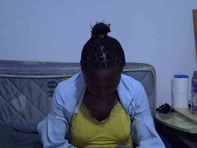 Sexybeiby1 webcam