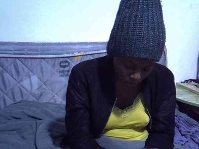 Sexybeiby1 webcam