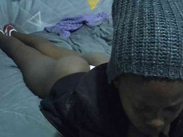 Sexybeiby1 webcam