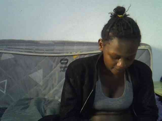 Sexybeiby1 webcam