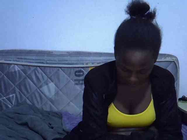 Sexybeiby1 webcam
