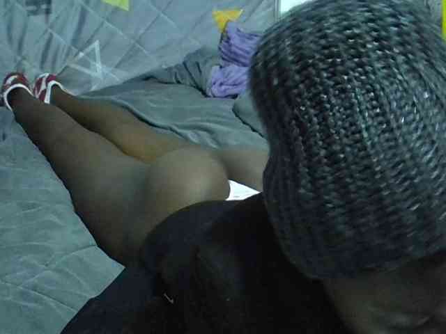 Sexybeiby1 webcam