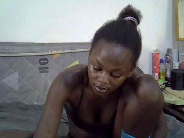 Sexybeiby1 webcam