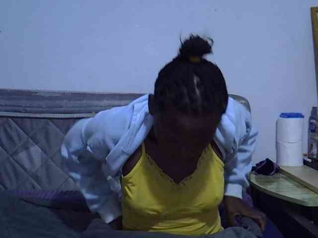 Sexybeiby1 webcam