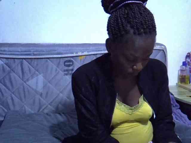 Sexybeiby1 webcam