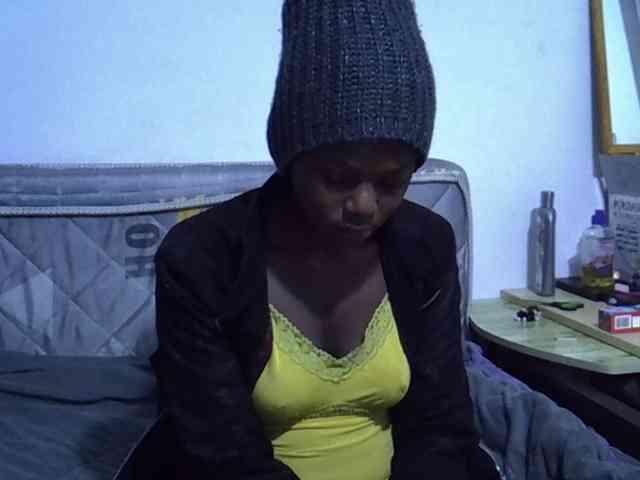 Sexybeiby1 webcam