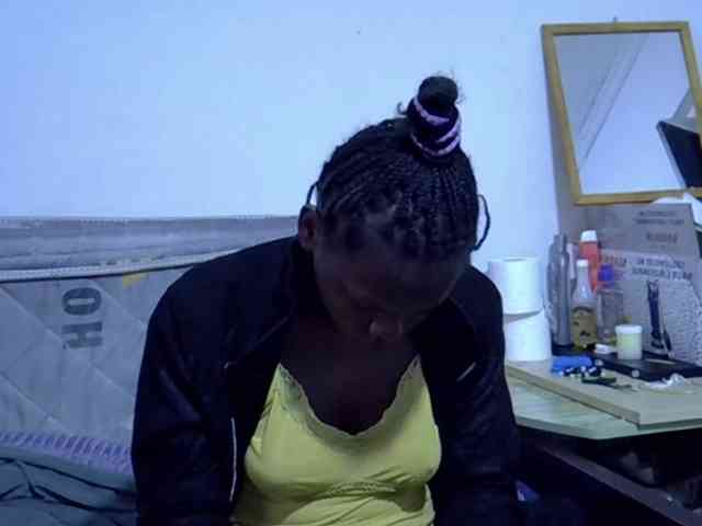 Sexybeiby1 webcam