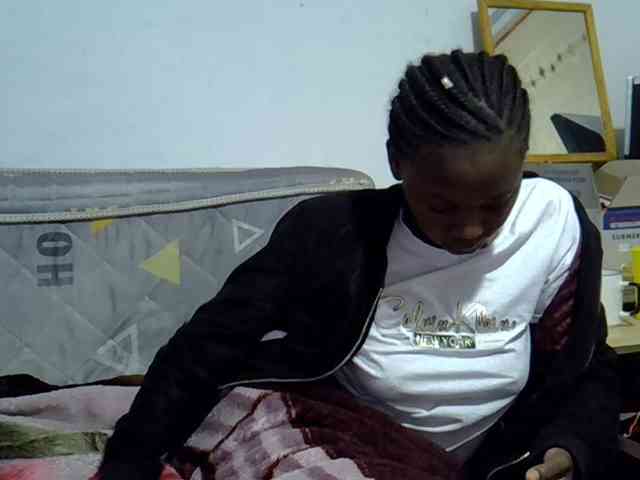 Sexybeiby1 webcam