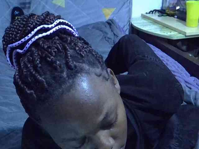 Sexybeiby1 webcam