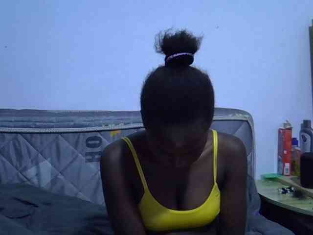 Sexybeiby1 webcam