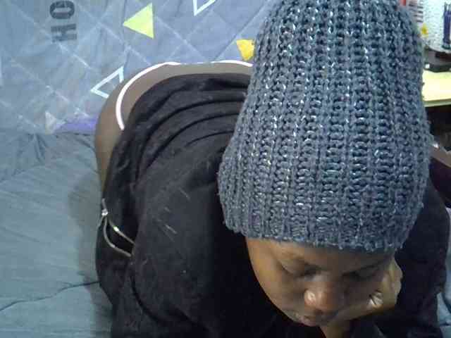 Sexybeiby1 webcam