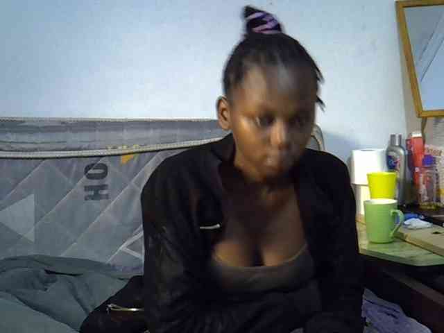 Sexybeiby1 webcam
