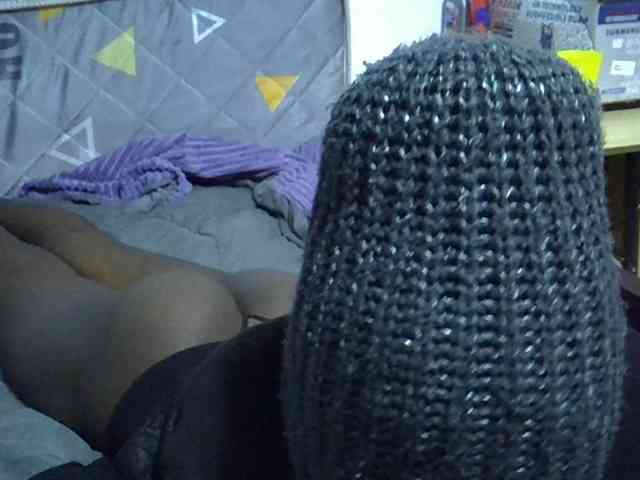 Sexybeiby1 webcam