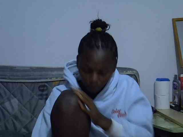 Sexybeiby1 webcam