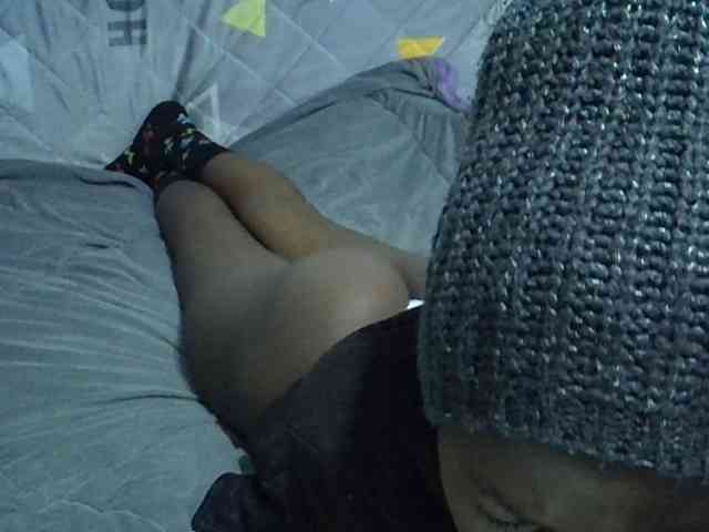Sexybeiby1 webcam