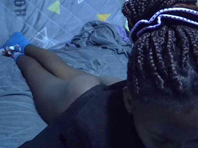 Sexybeiby1 webcam