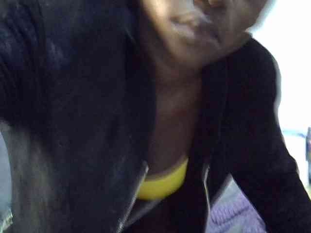Sexybeiby1 webcam